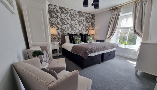 Double or Twin Room, Ensuite, Garden View (Room 1)