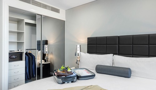 1 Bedroom Balcony Suite