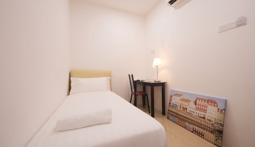 Deluxe Single Room