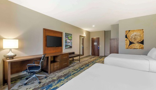 Standard Room, 2 Queen Beds, Non Smoking