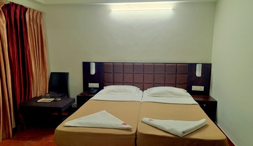 Economy Room, 2 Twin Beds