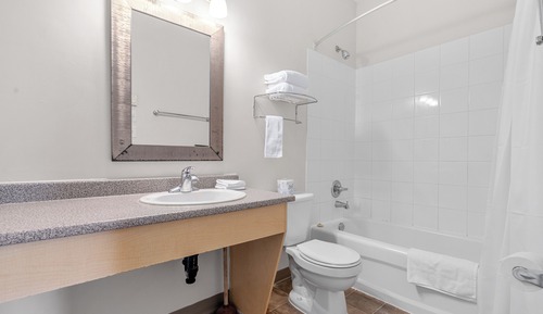 Hotel-Style Quadruple