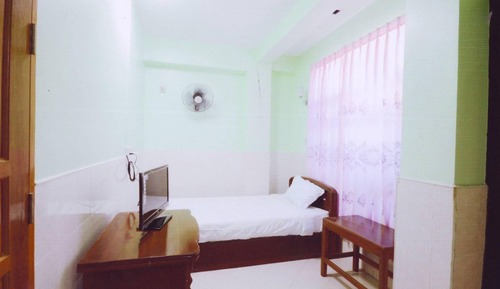 Standard Single Room