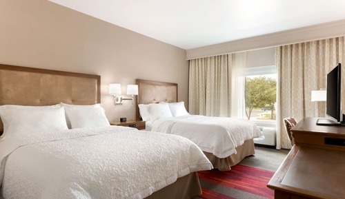 Room, 2 Queen Beds, Accessible, Non Smoking (Roll In Shower)