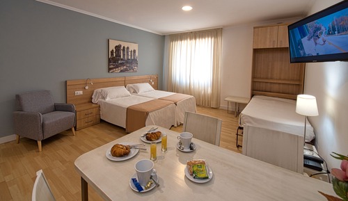 Family Apartment (2 adults + 2 children)