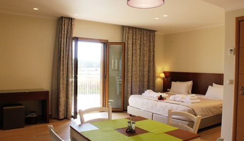 Junior Studio Suite