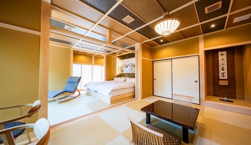 Junior Suite, Bathtub, Garden View