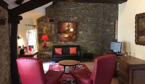 Honeymoon Room
