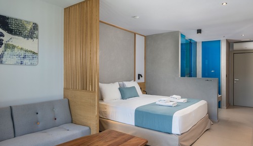 Double Room (Elegant)