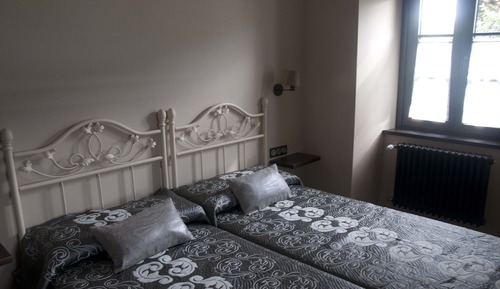 Apartment, 2 Bedrooms, Accessible