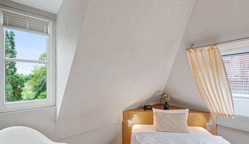 Economy Single Room