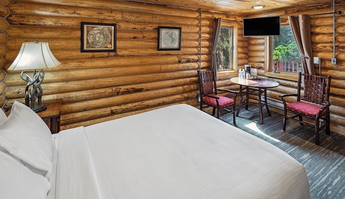 Deluxe Cabin, 1 Queen Bed, Mountainside