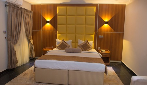 Business Room