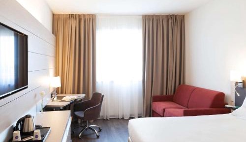 Superior King Room with Sofa Bed