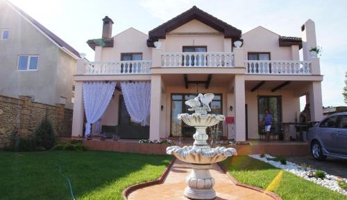 Villa - Beach Front