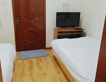 Twin Room with Private Bathroom