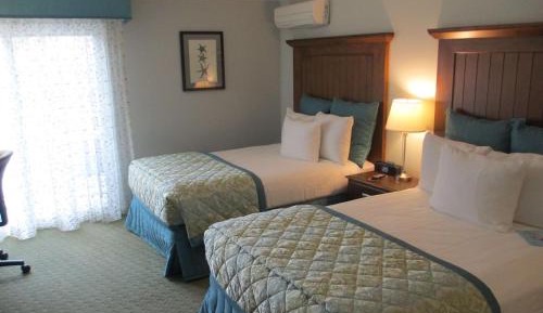 2nd Floor 2 Double Beds with Garden View