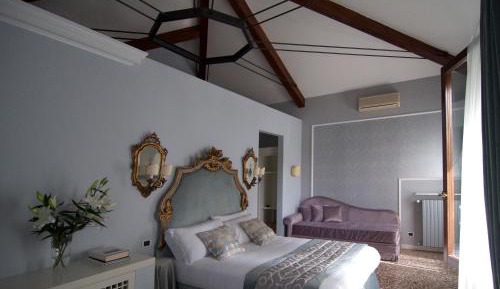 Luxury Triple Room