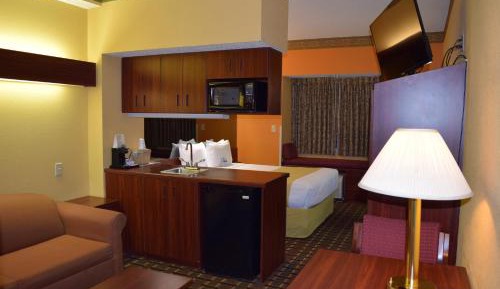Queen Suite