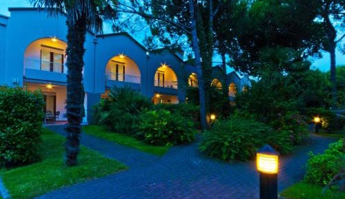 Two-Bedroom Villa (6 Adults)