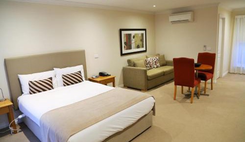 Deluxe Double Room with Extra Bed