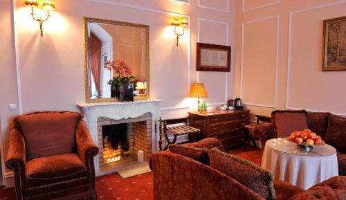 Princely Apartment