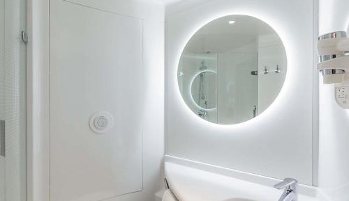 Twin Room - Non-Smoking