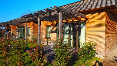Deluxe Suite with Spa Bath