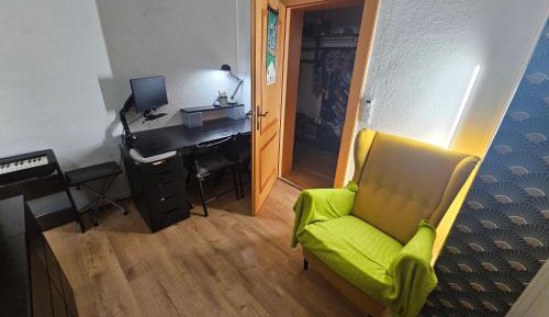 Double or Twin Room with Shared Bathroom