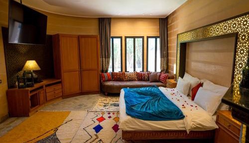 Deluxe Family Suite
