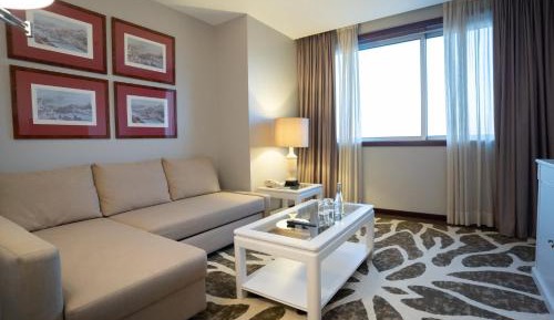 Queen Suite with Sofa Bed