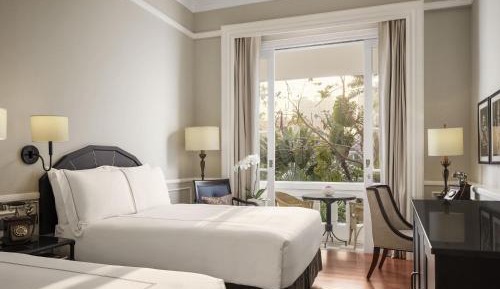 State Twin Room with Pool View