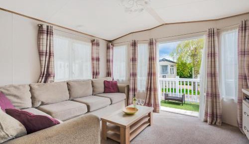 Mobile Home 6