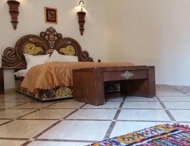 Deluxe Double Room with Shower