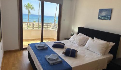 Two-Bedroom Apartment with Sea View