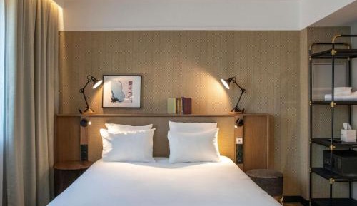Superior Suite with Double Bed and Sofa Bed