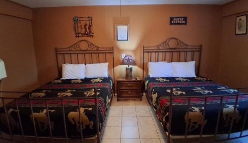Superior King Suite