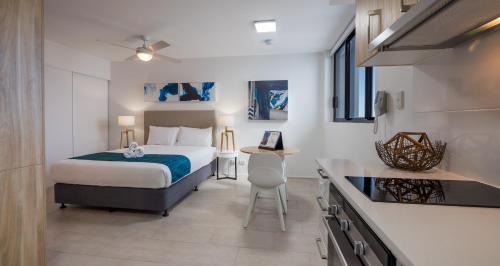 Studio Apartment