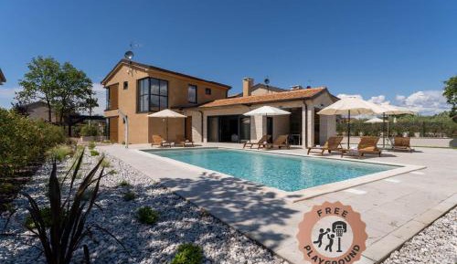 Villa with Private Pool