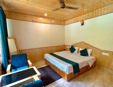 King Room with Balcony