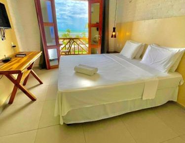 Deluxe Suite with Sea View