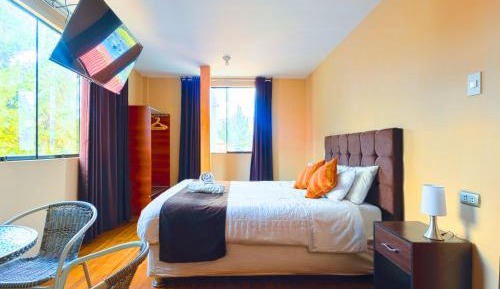 Double or Twin Room with Private Bathroom