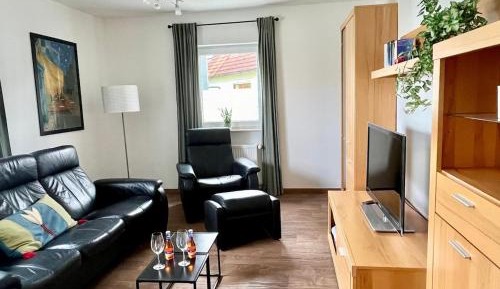 Deluxe Two-Bedroom Apartment with Garden View