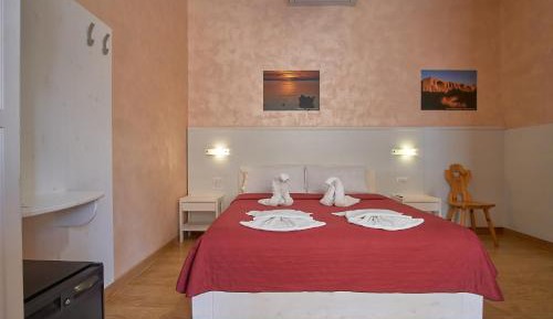 Comfort Triple Room