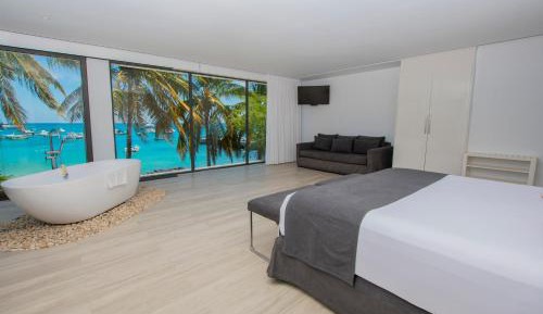Suite with Sea View