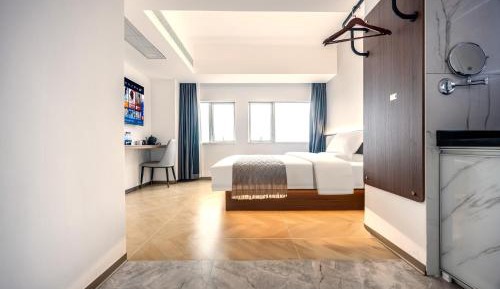 Superior Queen Room