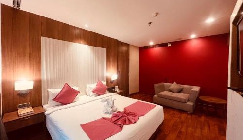 Suite with City View
