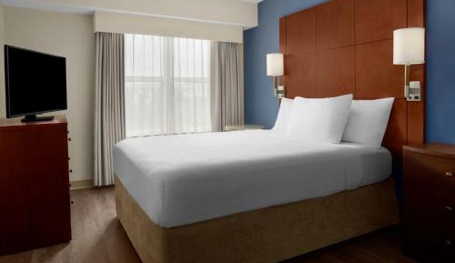 2 Bedroom Suite