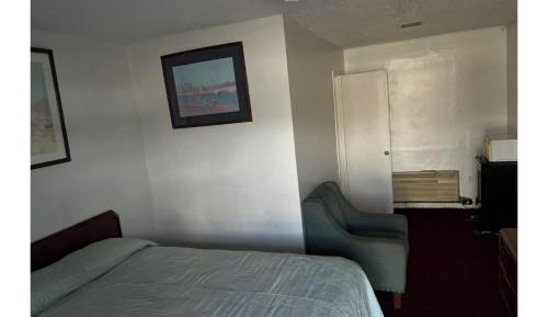 2 Full Bed Smoking