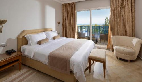 Deluxe Suite with Sea View